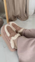 "SANDSTONE 9710" čības ar slēgtu purngalu - KAPUČĪNO